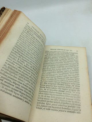 RERUM GESTARUM qui de XXXI Supersunt, Libri XVIII ad Optimas Editiones Collati Praemittitur Notitia Literaria Accedunt Indices Studiis Societatis Bipontinae
