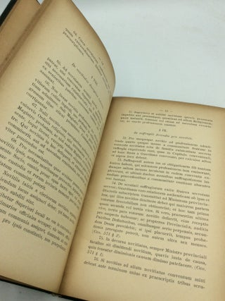 REGULA ET CONSTITUTIONES GENERALES FRATRUM MINORUM
