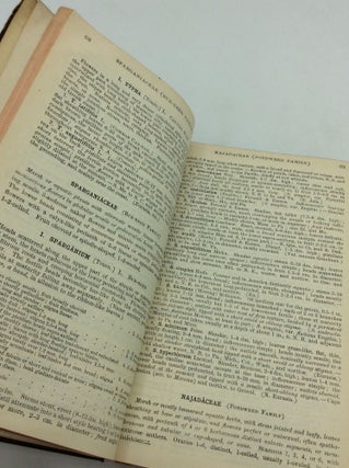 GRAY'S NEW MANUAL OF BOTANY: A Handbook of the Flowering Plants and Ferns of the Central and Northeastern United States and Adjacent Canada