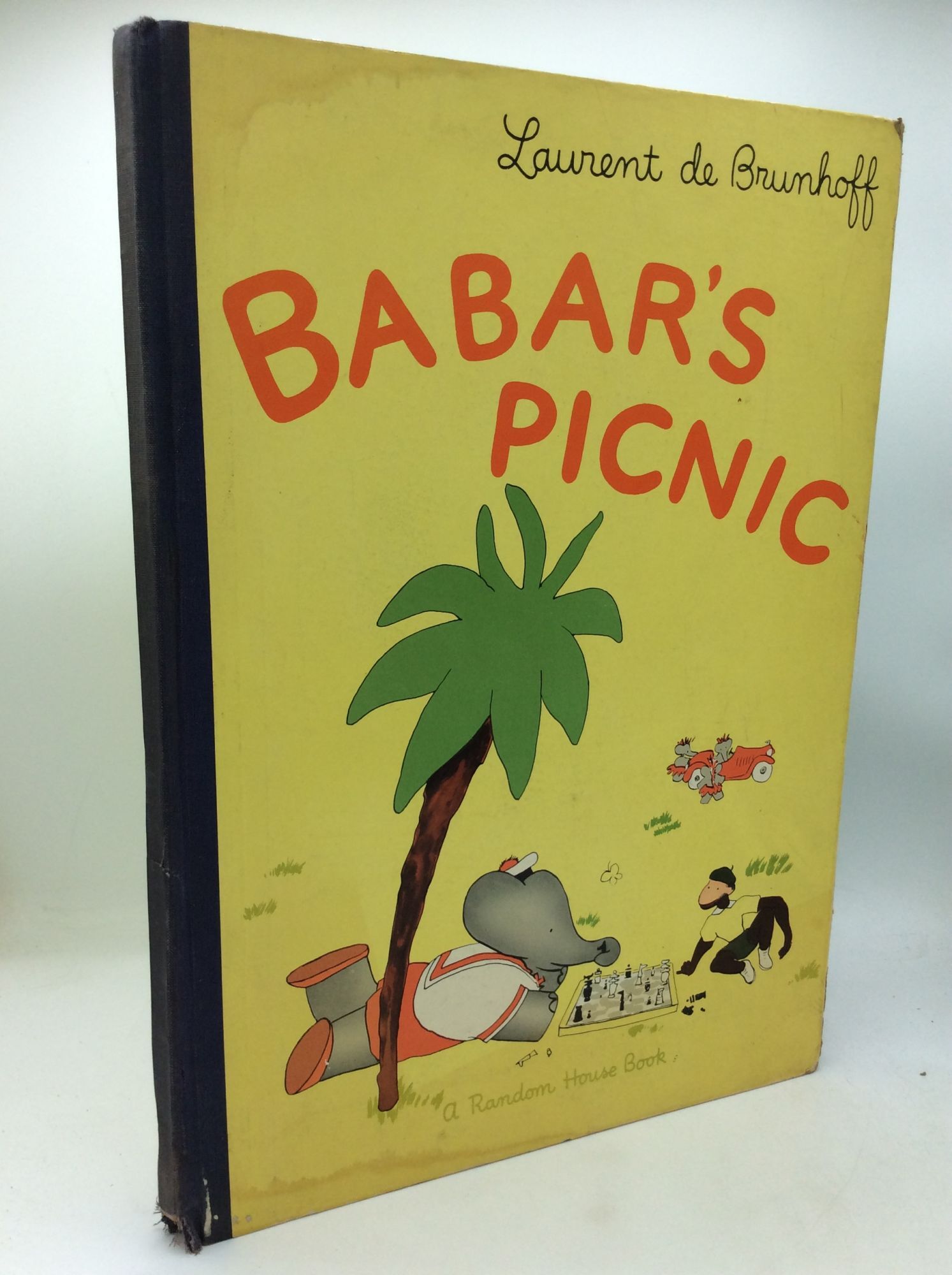 BABAR'S PICNIC | Laurent de Brunhoff | First American Edition, 1st