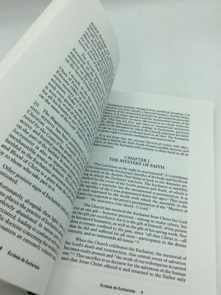 EUCHARISTIC DOCUMENTS FOR THE NEW MILLENNIUM / DOCUMENTOS EUCARISTICOS PARA EL NUEVO MILENIO: Ecclesia de Eucharistia, Redemptionis Sacramentum