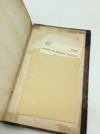 CANONES ET DECRETA SACROSANCTI OECUMENICI CONCILII TRIDENTINI sub Paulo III. Julio III. et Pio IV. Pontificibus Maximis. Cum Patrum Subscriptionibus. Cum S. Rev. Consistorii Catholici per Regnum Saxoniae Approbatione.