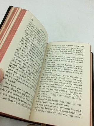 CHRIST IN ME: Prayer Book for Communion Mass