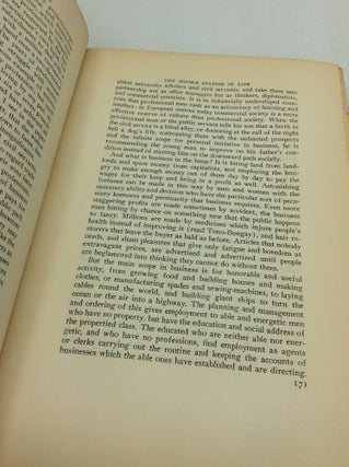 THE INTELLIGENT WOMAN'S GUIDE TO SOCIALISM AND CAPITALISM